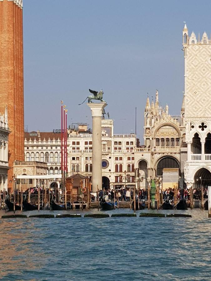 Venice Bnb メストレ エクステリア 写真